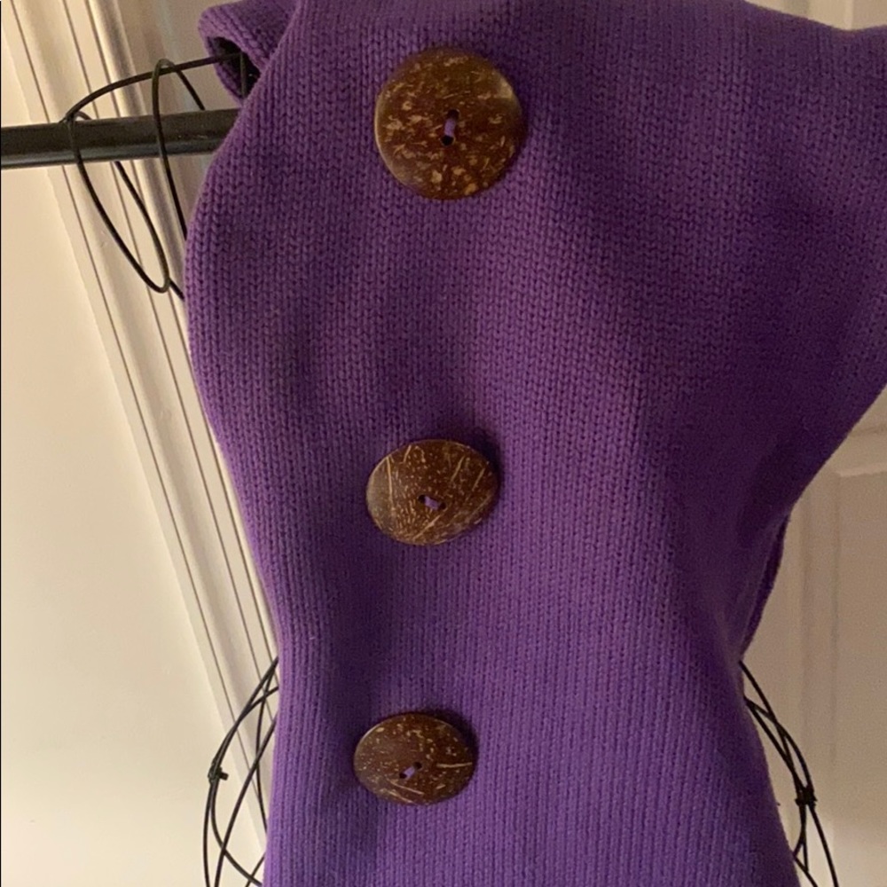 Purple Shaw - Picture 3 of 6